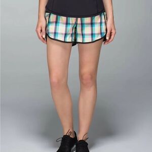 Lululemon Wee Wheezy plaid speed short